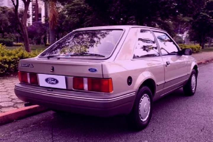 escort Labu-o