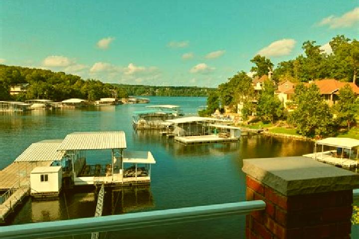 escort Lake Ozark