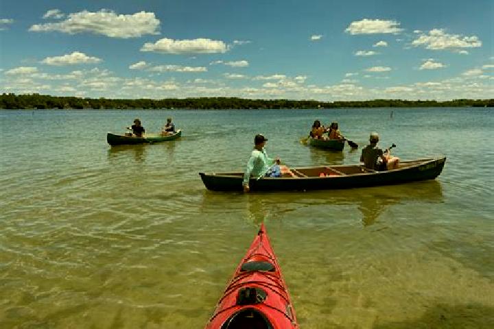 escort Lake Ripley