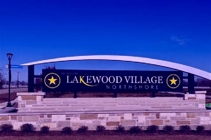 escort Lakewood Village