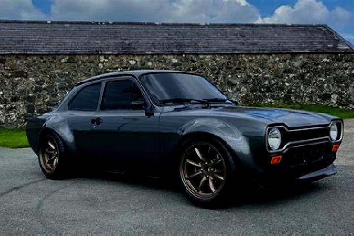 escort Lamlash