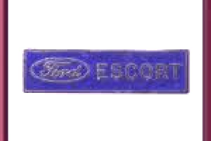 escort Lapel
