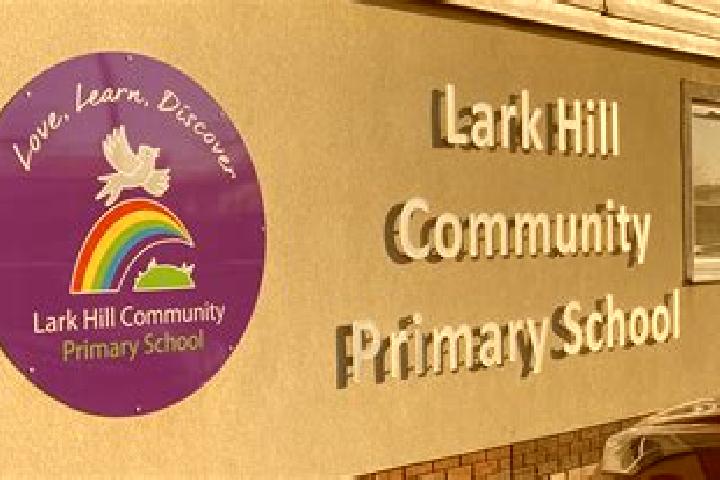 escort Lark Hill