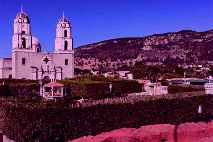 escort Las Pilas de Puruagua