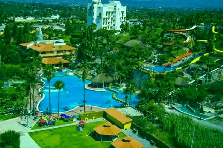escort Las Tenerias (Las Tenerias de Tepetongo)