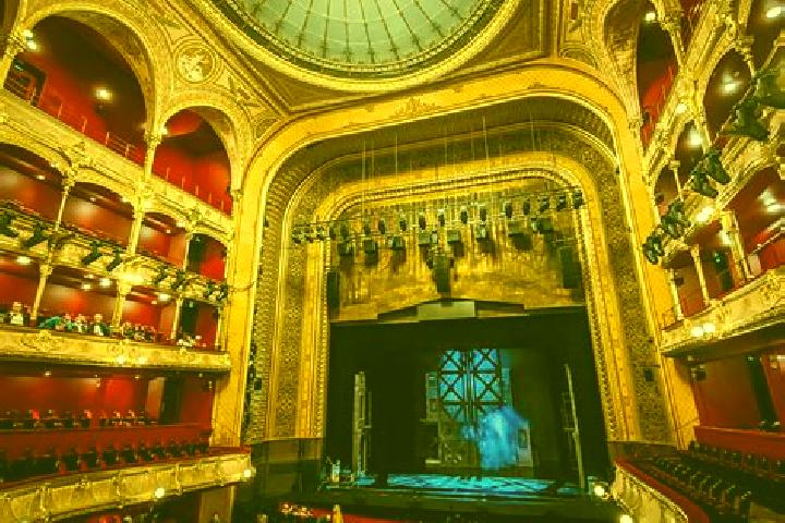 escort Le Chatelet