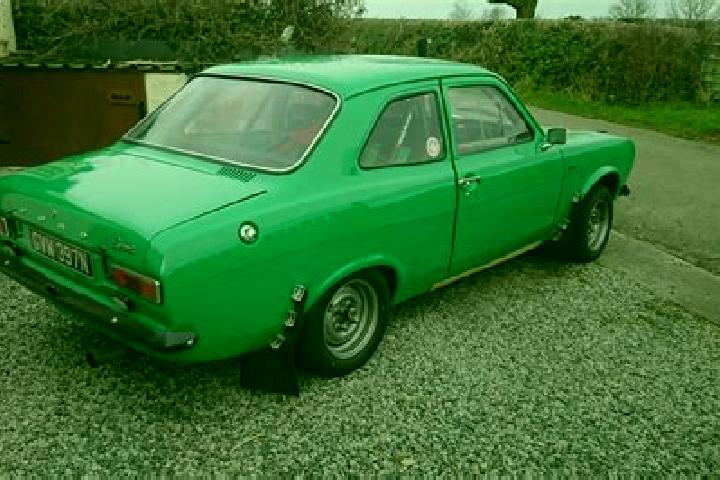 escort Leavesden Green