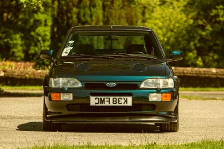 escort Legend Lake