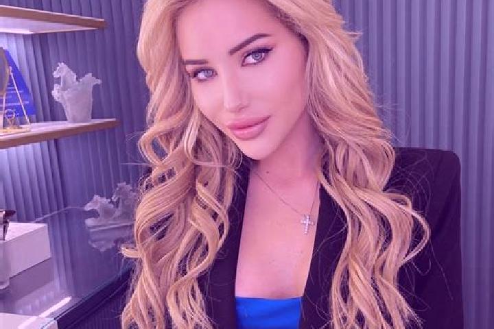 escort Lela