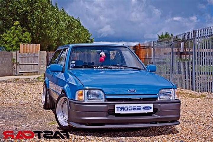 escort Leneva