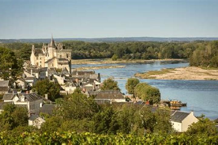 escort Les Rosiers-sur-Loire