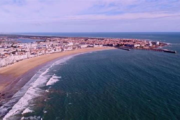 escort Les Sables-d Olonne