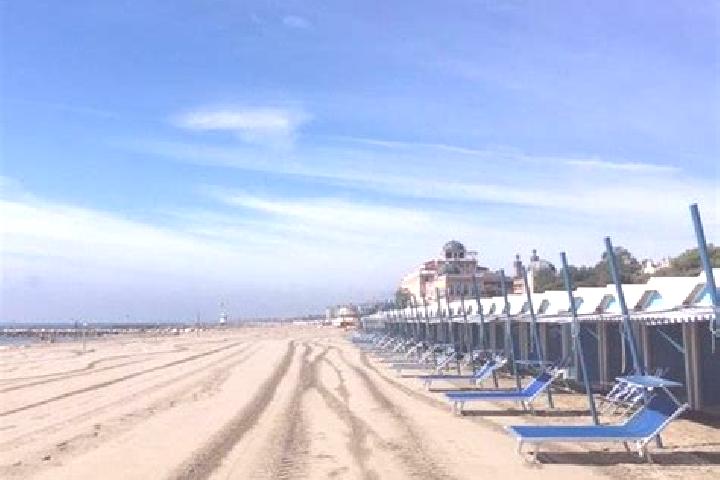escort Lido Beach