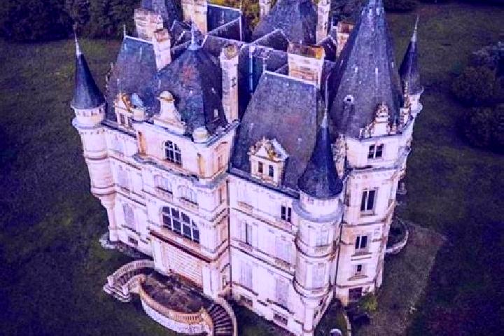 escort Ligny-le-Ribault