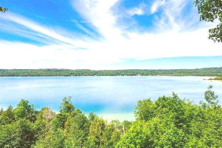 escort Lime Lake