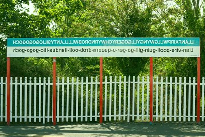 escort Llanfairpwllgwyngyll