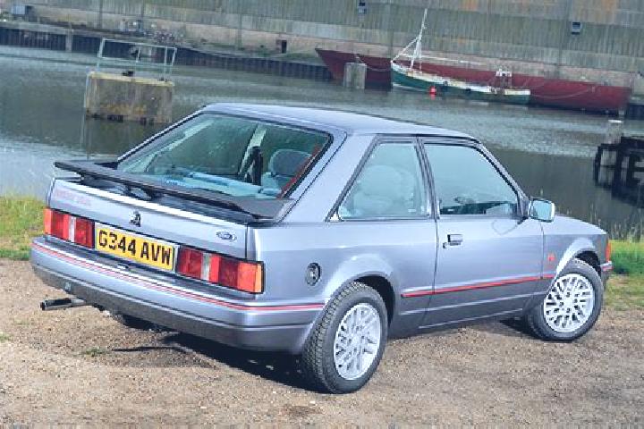 escort Llangoed