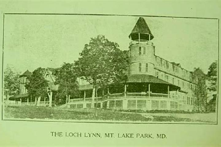 escort Loch Lynn Heights
