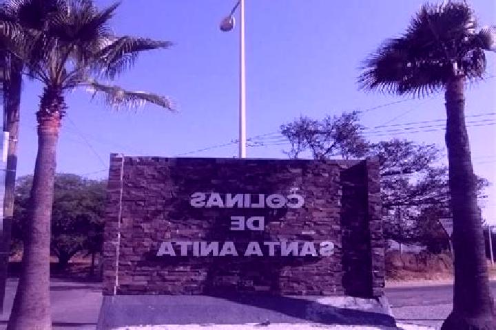 escort Lomas de Santa Anita (Colinas de Santa Anita)