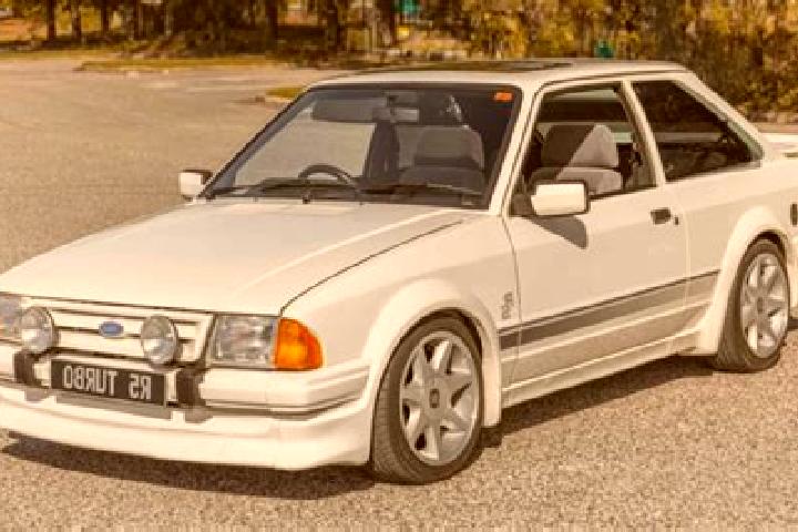 escort Lomm