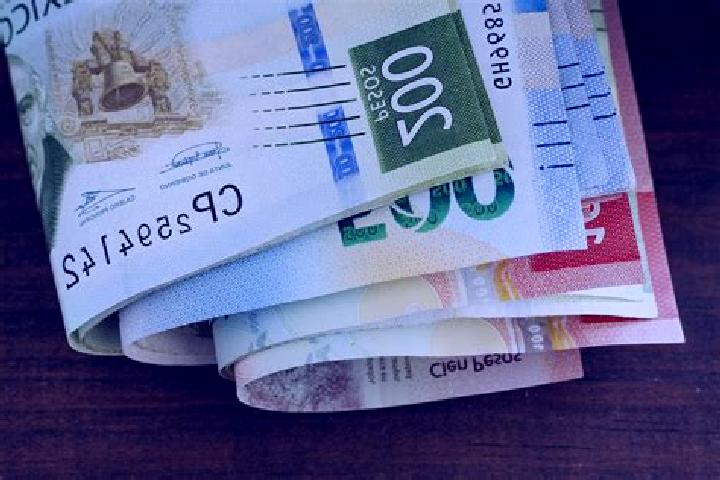 escort Long Peso