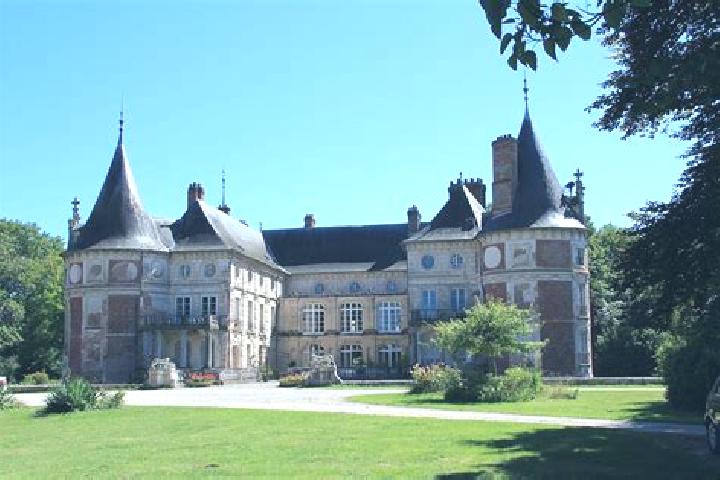 escort Longecourt-en-Plaine