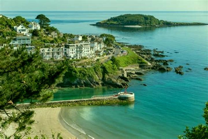 escort Looe