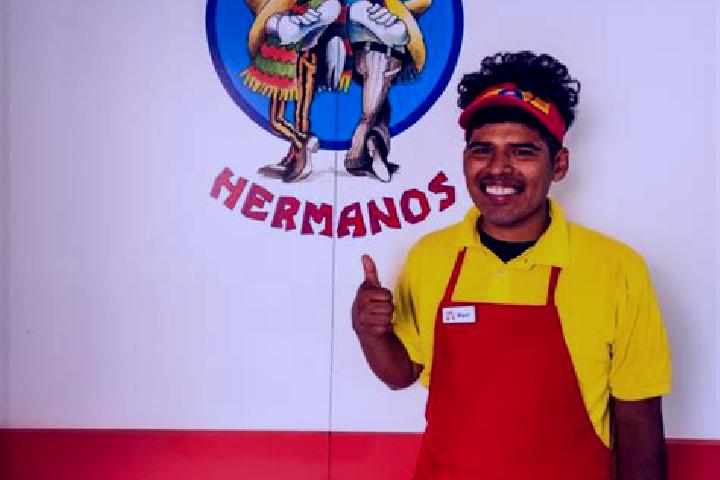 escort Los Pollos