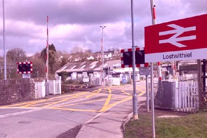 escort Lostwithiel