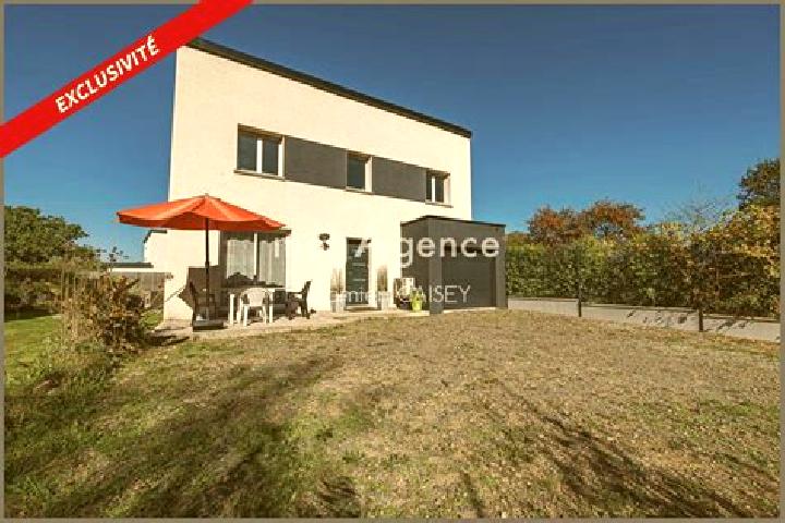escort Louannec