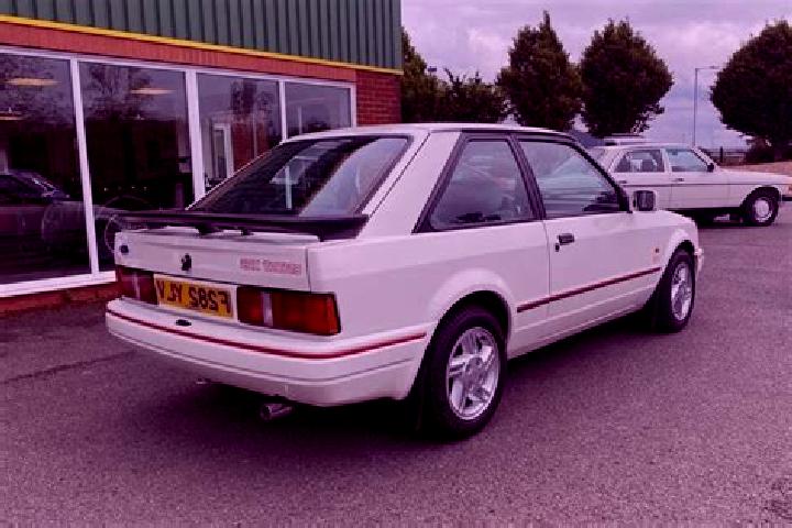 escort Lupesti
