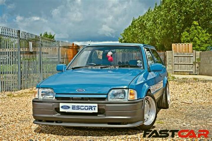 escort Lutton