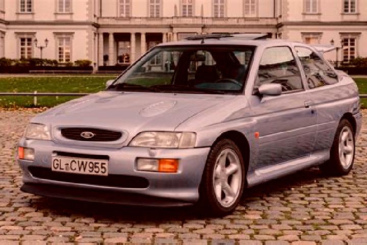 escort Maclear