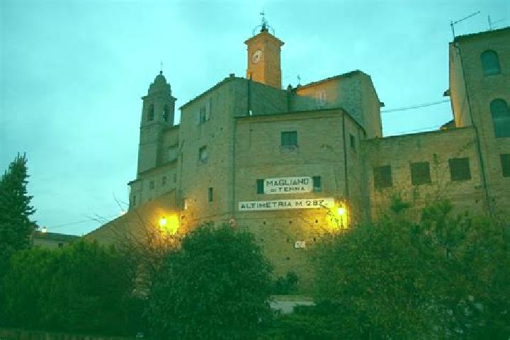 escort Magliano di Tenna