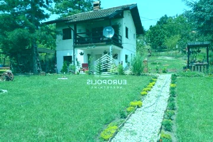 escort Mali Pozarevac