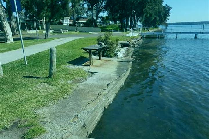 escort Mannering Park