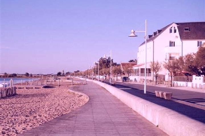 escort Marennes