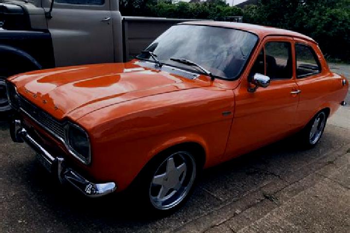 escort Maribojoc
