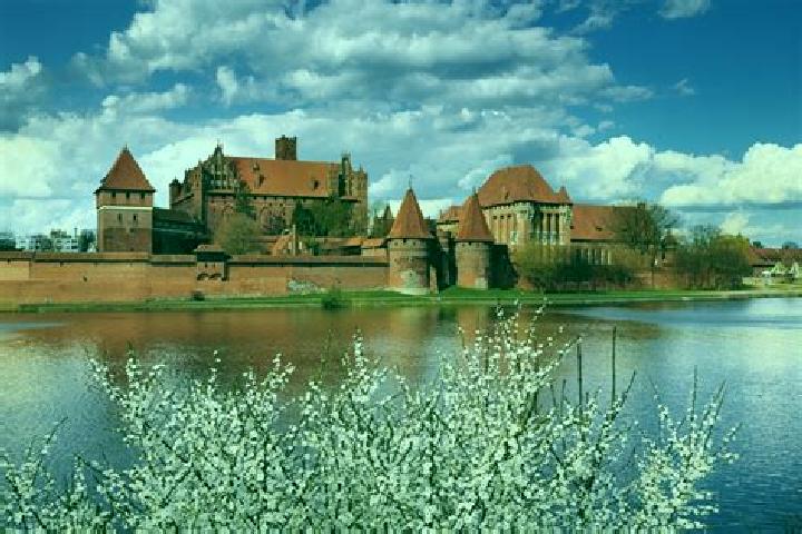 escort Marienburg