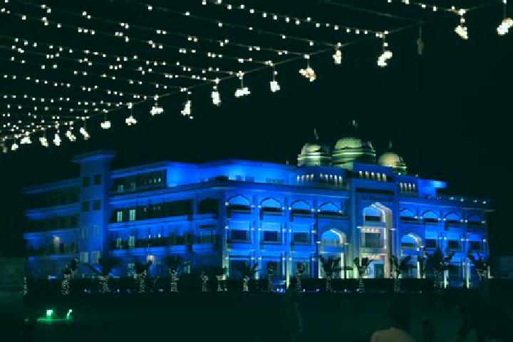 escort Markaz-e Sayyidabad
