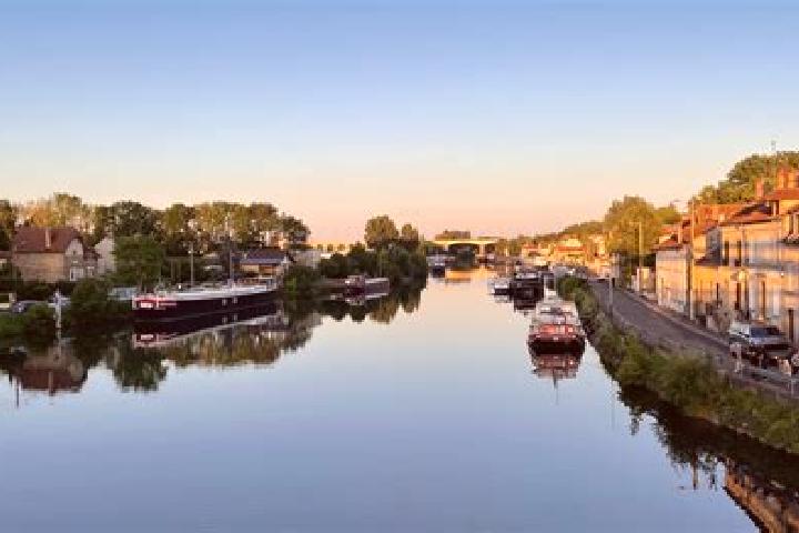 escort Marolles-sur-Seine