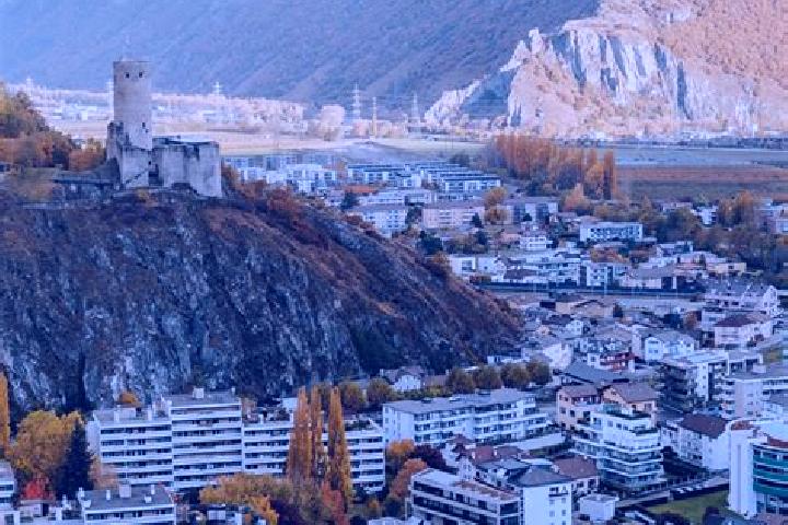 escort Martigny-Combe