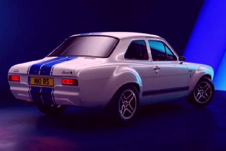 escort Maurole
