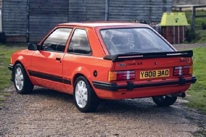escort Maxsain