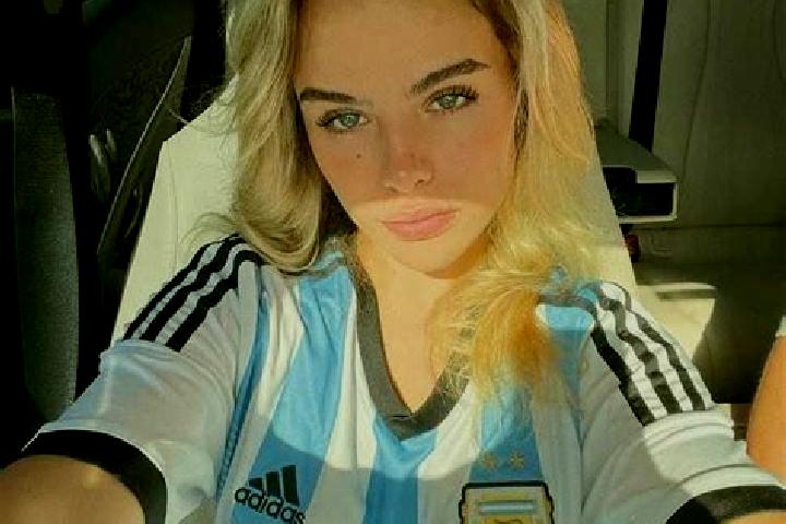 escort Mehmood Pora