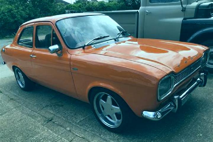 escort Menai