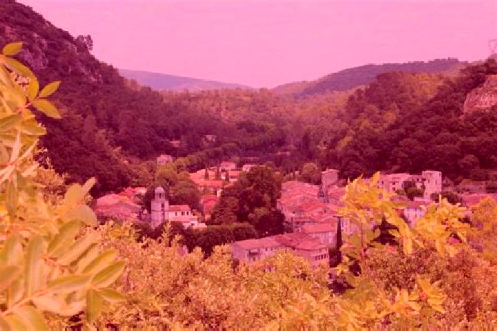 escort Meounes-les-Montrieux
