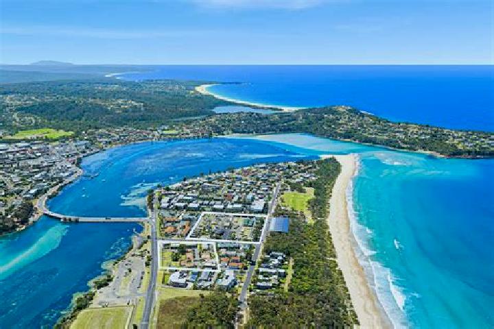 escort Merimbula