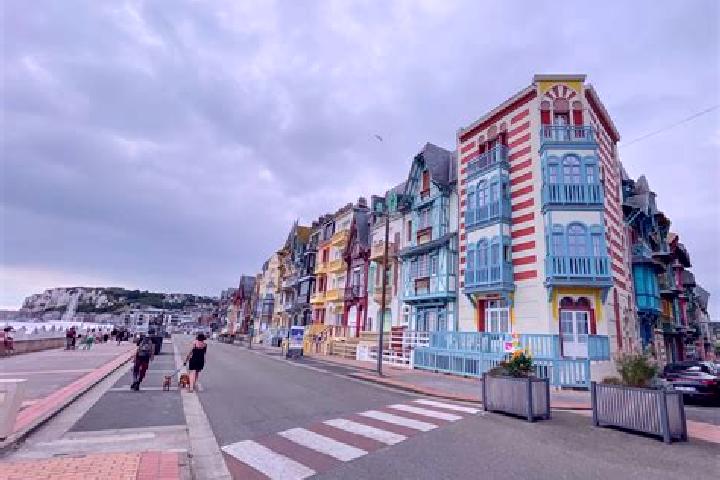 escort Mers-les-Bains
