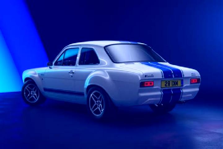 escort Miasskoye